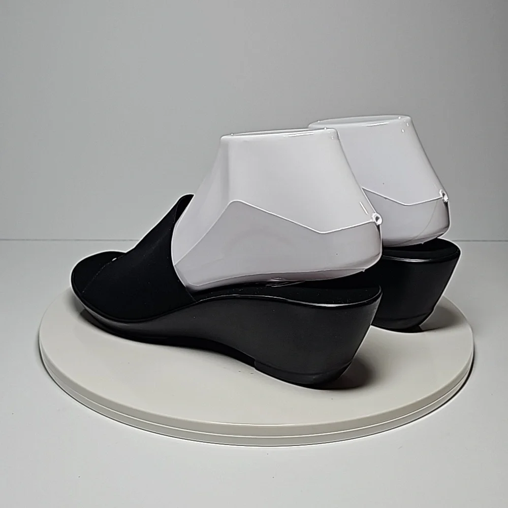 NWOT Onex Rory Italy Black Stretch Wedge Slide Sandals Comfort 9 Lightweight